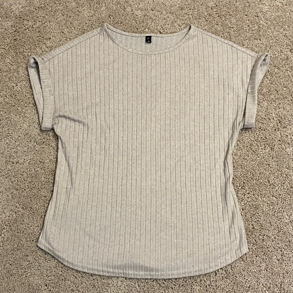 Ribbed Short Sleeve Women's Top in Light oatmeal